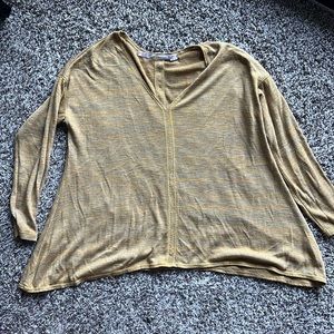 Deep yellow Chelsea & Violet winter top